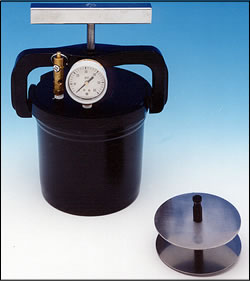 Model 930 Pressure Pot